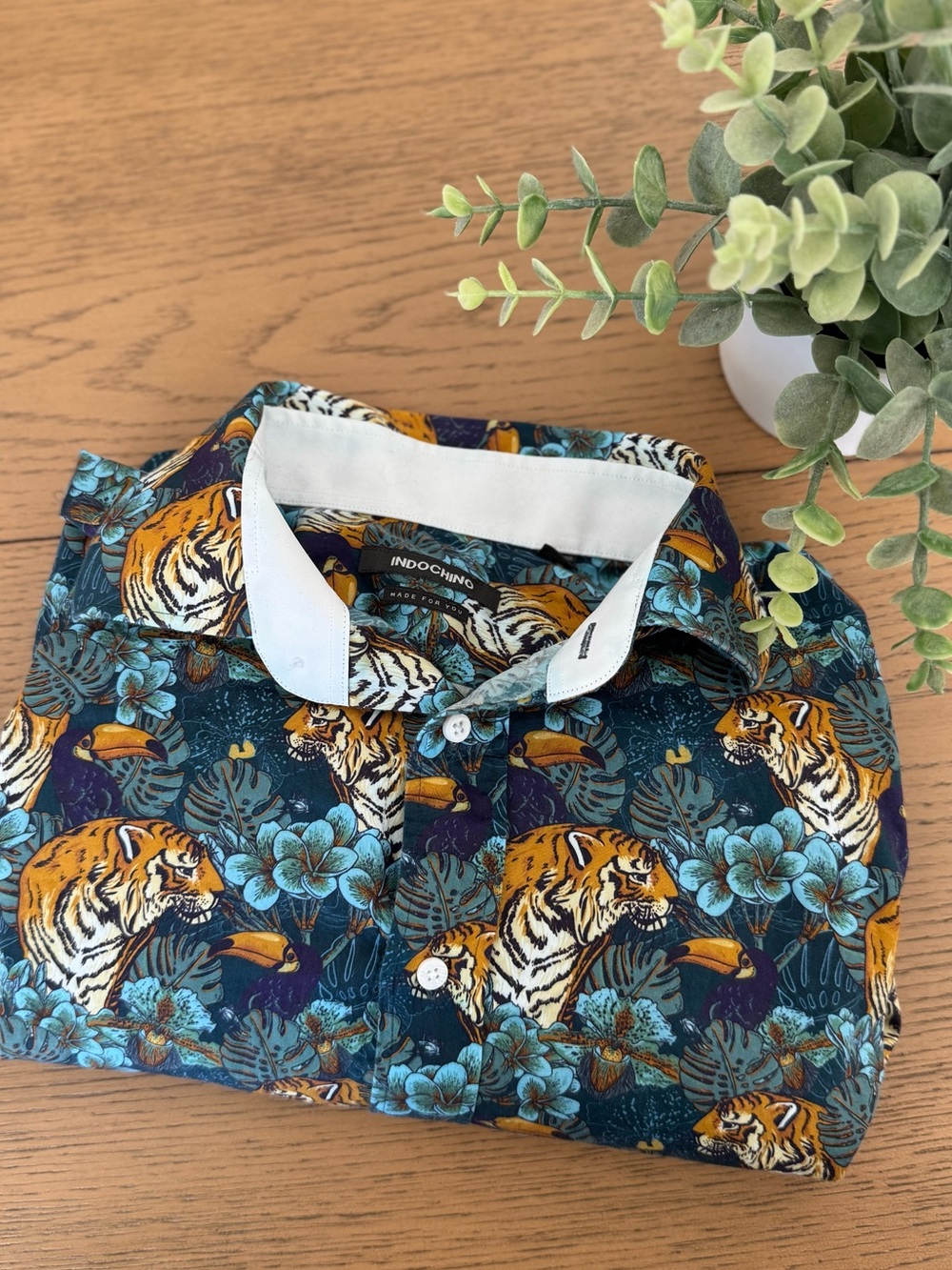 Indochino 100% Cotton Tiger Jungle Print Button Down Shirt Long Sleeve Tropical
